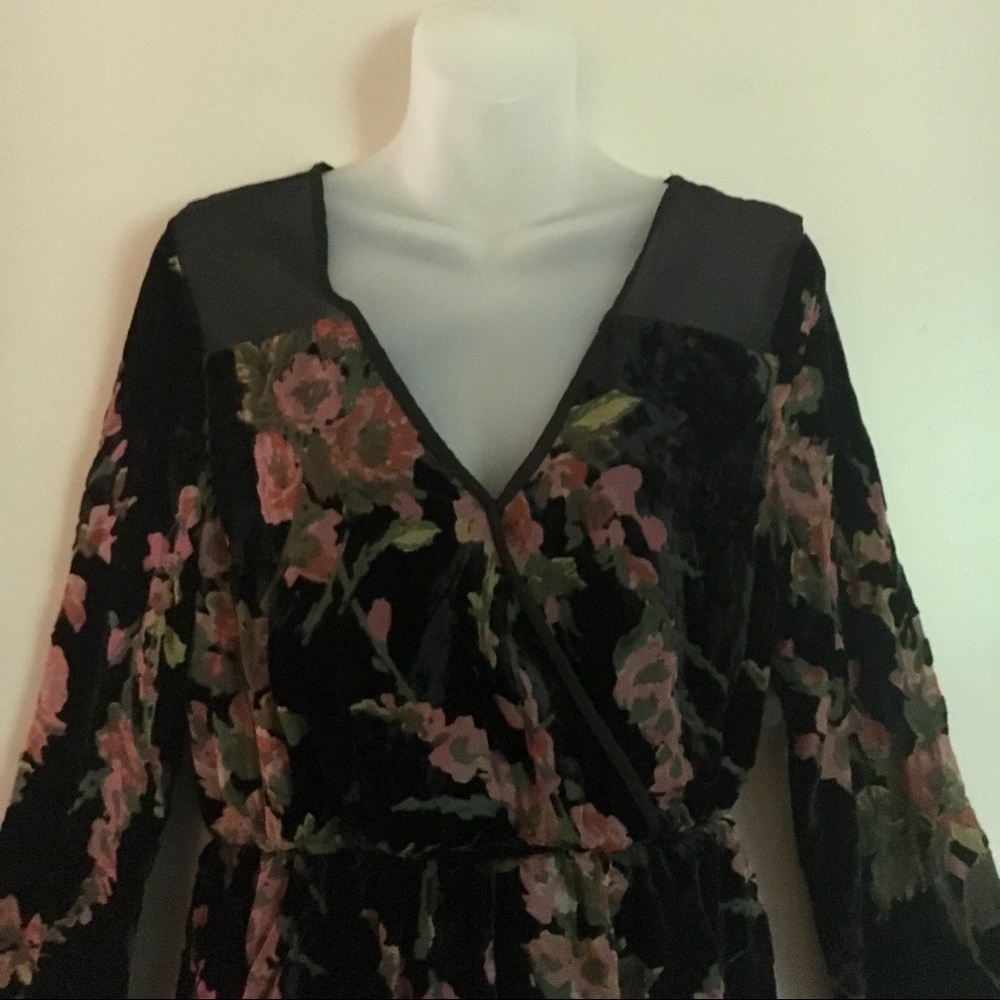 Band of Gypsies Burnout Velvet Romper - Picture 2 of 4